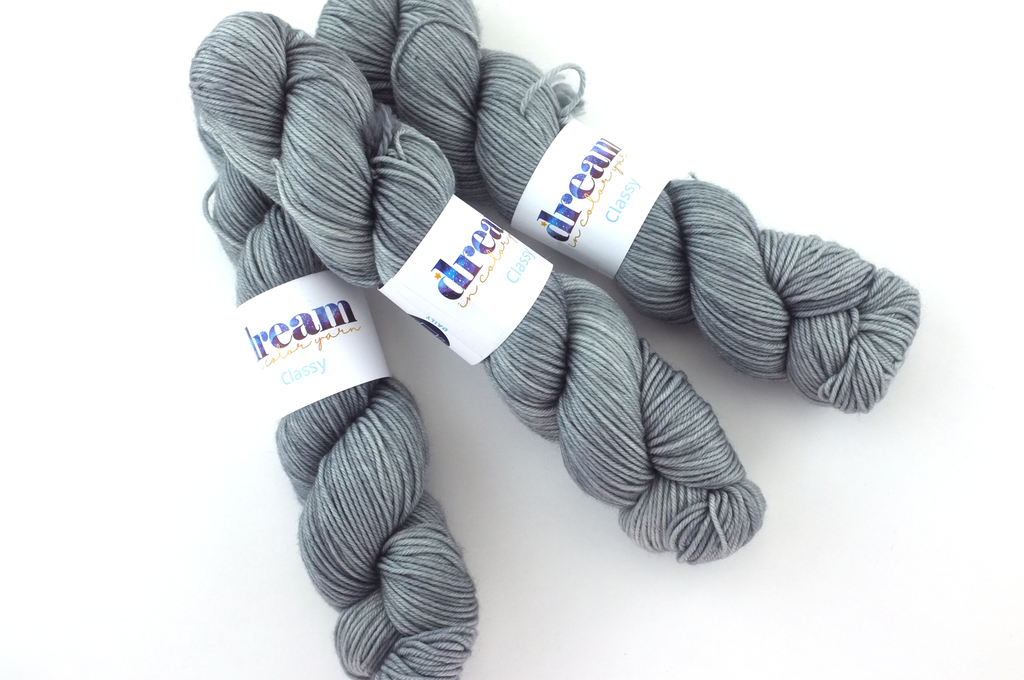 Dream in Color Classy color Gray Tabby 003, worsted weight superwash wool knitting yarn, medium gray, semi-solid