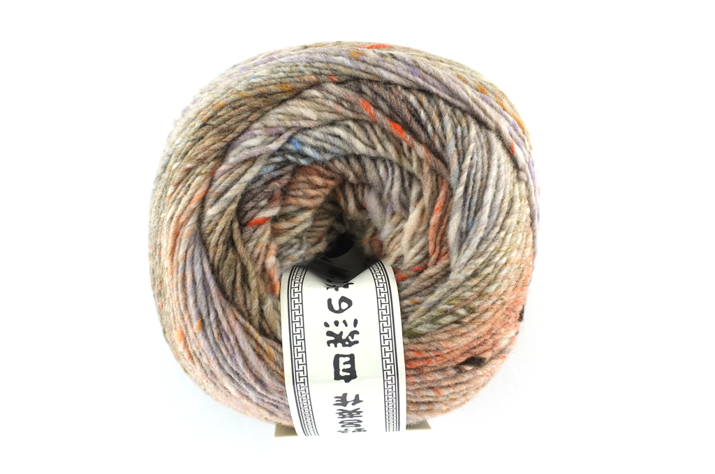 Noro Viola color 027, aran weight knitting yarn, dragon skeins, tan mix, Kaizuka, 100% wool by Red Beauty Textiles