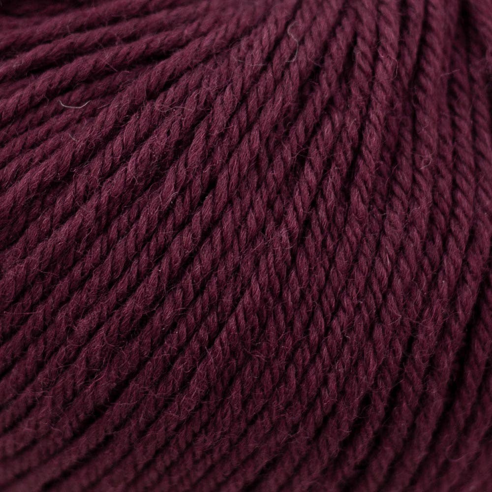 Bébé Soft Wash Baby Yarn, color Bordeaux, wine red, sport weight superwash merino wool