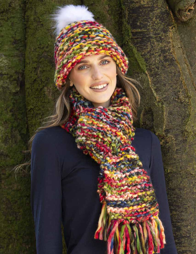 Alma hat and scarf with Enorme free digital knitting pattern from Purple Sage Yarns