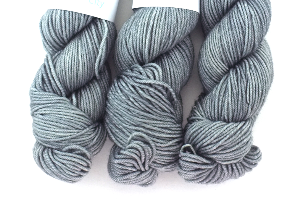 Dream in Color City in color Gray Tabby 003, aran weight superwash wool knitting yarn, medium gray, semi-solid