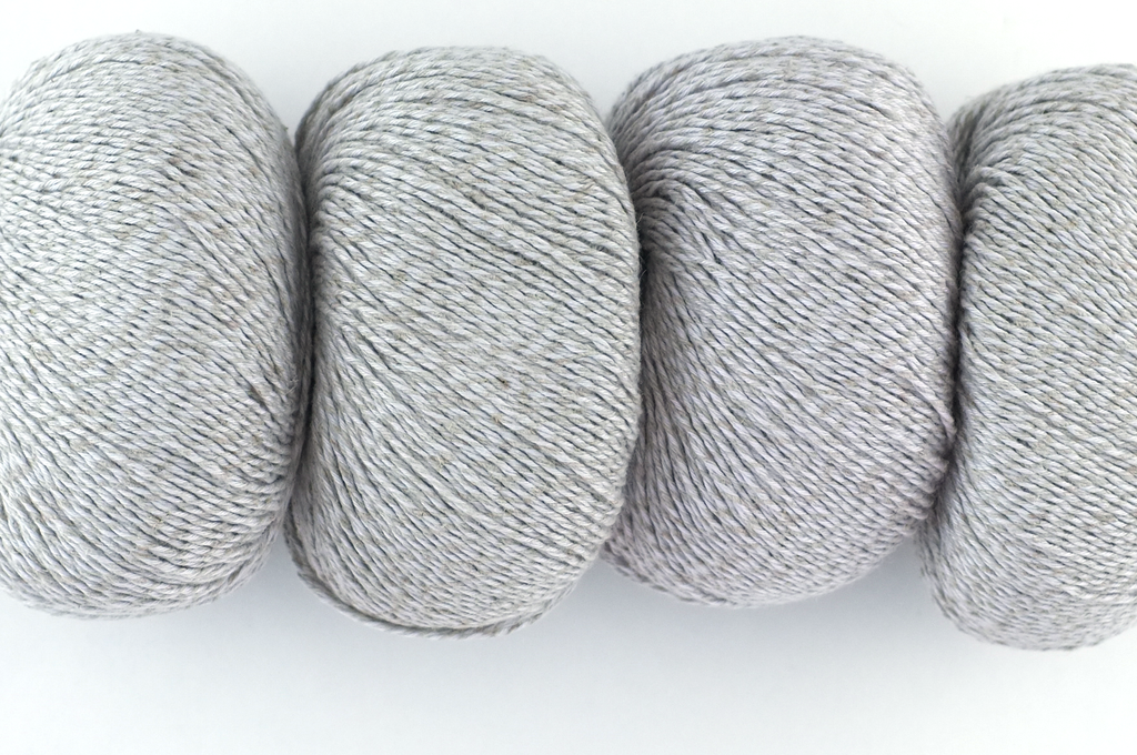 Hempathy no 034, Pale Silver, hemp, cotton, modal, linen-like DK weight knitting yarn