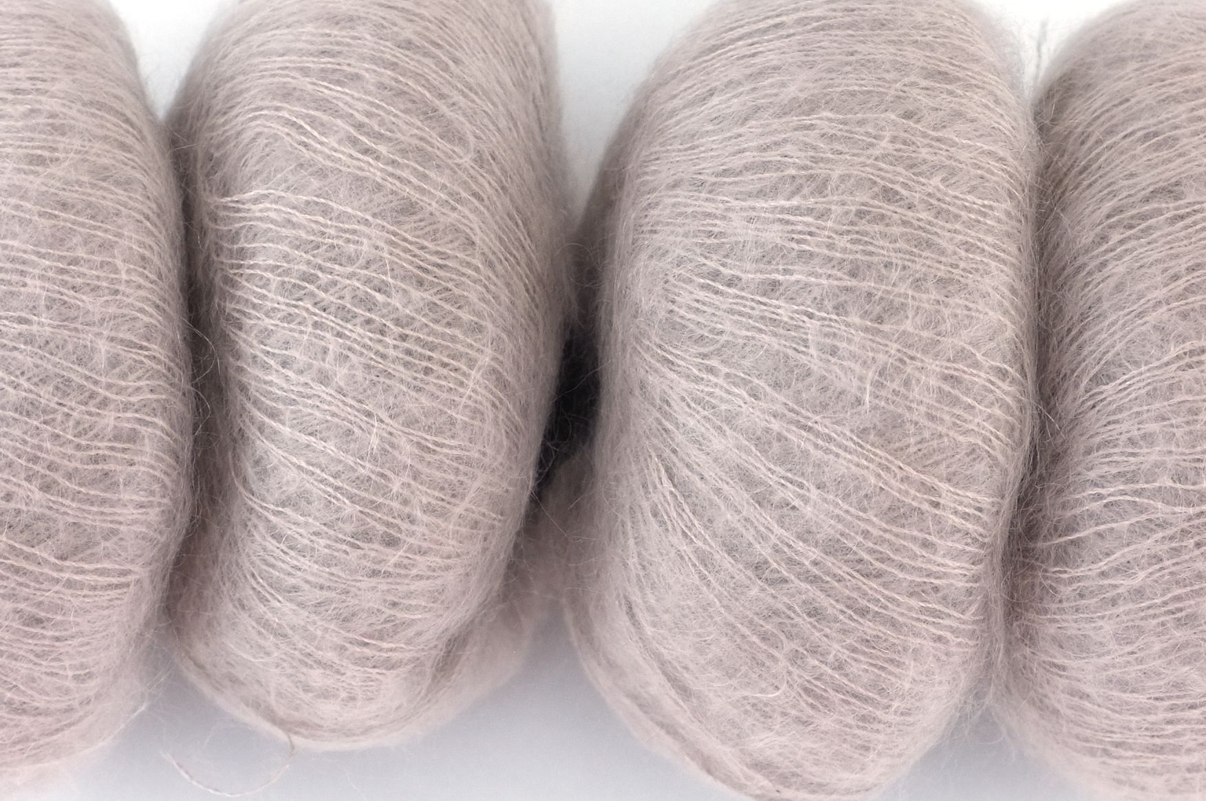 Rowan Kidsilk Haze, Pearl #590, neutral beige, mohair/silk laceweight yarn - Purple Sage Yarns