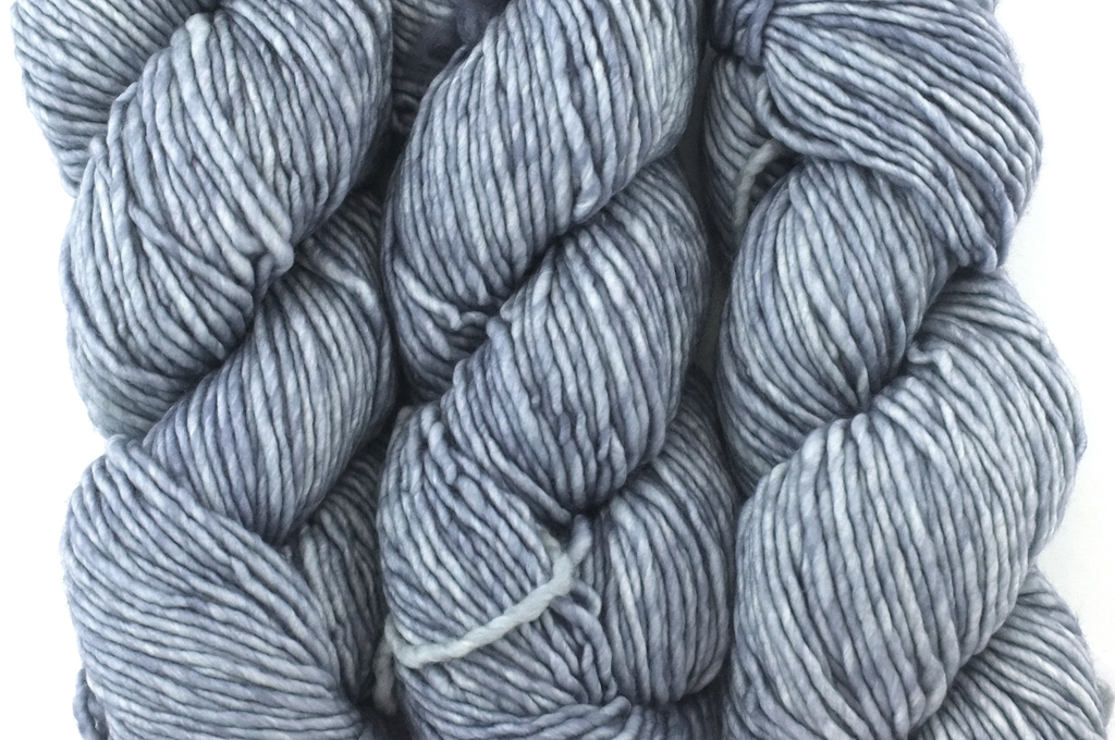 Malabrigo Mecha in color Polar Morn, Bulky Weight Merino Wool Knitting Yarn, light bluish gray, #009 - Purple Sage Yarns
