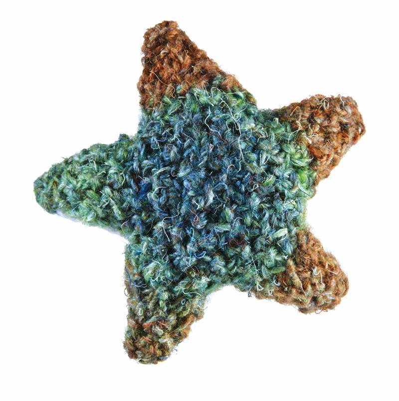 Noro star toy, free digital knitting pattern download from Purple Sage Yarns